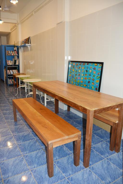 Frog House Bed & Breakfast (Adults Only) Patong 客房 照片