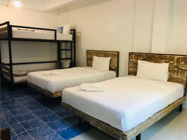 Frog House Bed & Breakfast (Adults Only) Patong 外观 照片