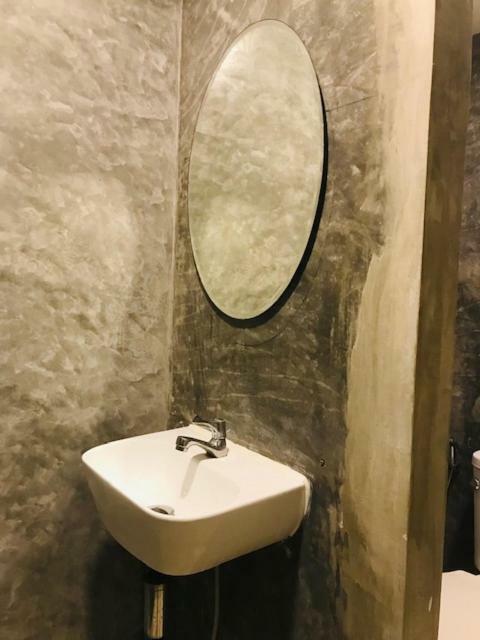 Frog House Bed & Breakfast (Adults Only) Patong 外观 照片