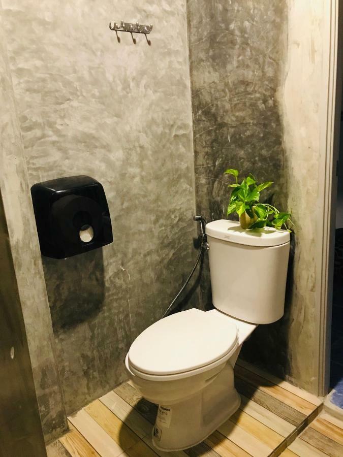 Frog House Bed & Breakfast (Adults Only) Patong 外观 照片